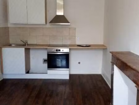 location appartement 2 pièces à beaupreau (49600) : à louer 2 pièces / 30m² beaupreau