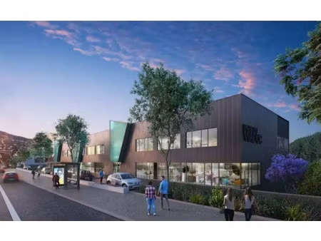 locaux comemrciaux / bureaux a vendre ou a louer