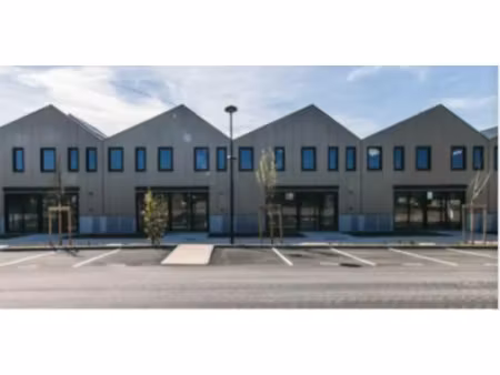 parc d'activites : locaux d'ac a vendre