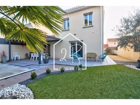 prestigieuse maison en vente ternay  auvergne-rhône-alpes