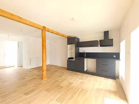 maison de village 5 pièces 110 m² à vendre / acheter saint-pierre-du-champ 43810 ? | era i