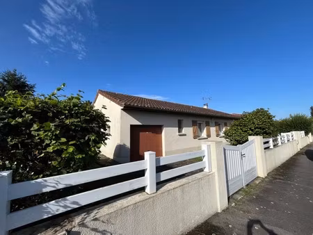 vente maison 4 pièces 136 m² à nouic (87330)  129 600 €