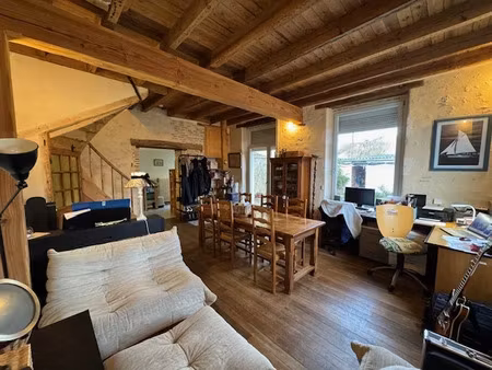vente maison 4 pièces 104 m² à montmorillon (86500)  159 500 €