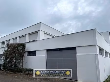 location local professionnel 77m² la talaudiere 42350