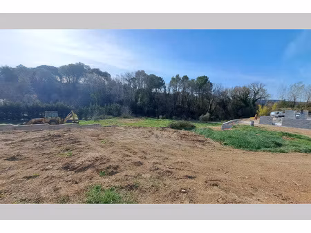 achat terrain 986m² villecroze 83690