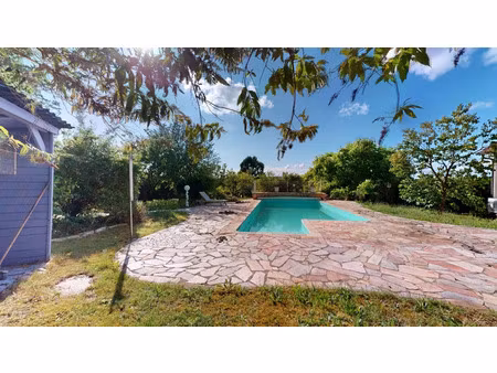 annonce vente maison 10 pièces de 230m2 à sermange (39700) - paruvendu.fr ref 992783900114