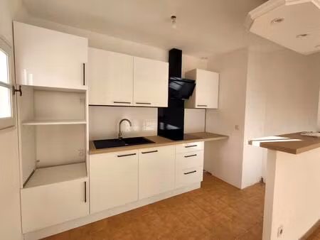 pegomas 3 pieces en rez de jardin