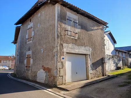 vente ensemble immobilier composé d’une maison de village en pierre