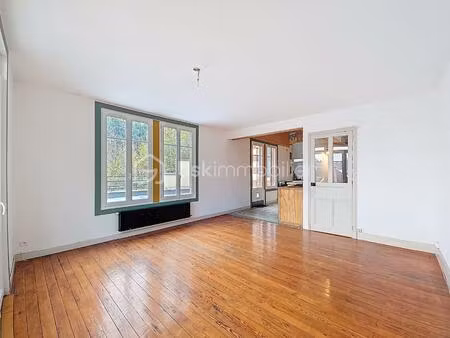 maison de 185 m² à luzy