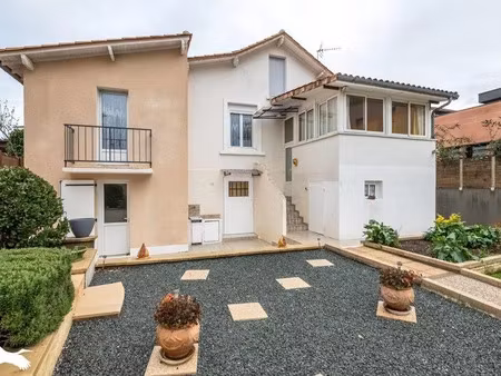 vente maison 5 pièces 110 m² à perigueux (24000)  250 000 €