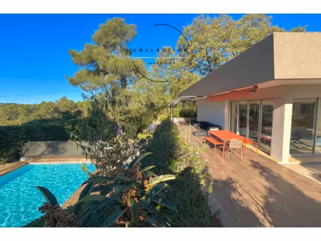 maison d'architecte dans un environnement privilégié