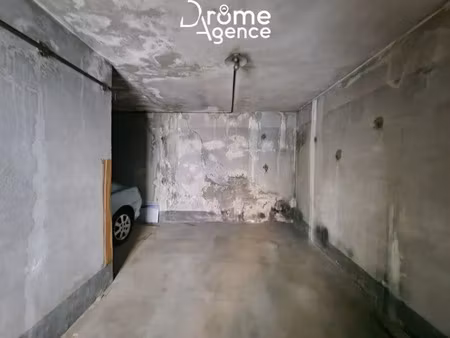 location garage 15 m² à valence (26000)