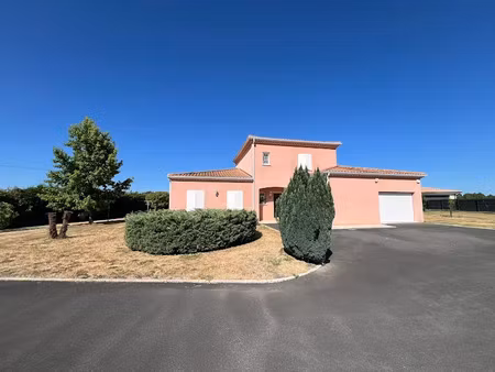 vente maison 6 pièces 160 m² à cercoux (17270)  343 000 €