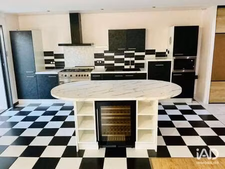 vente maison à la londe-les-maures (83250) : à vendre / 135m² la londe-les-maures