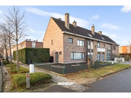 huis te koop in aartselaar met 3 slaapkamers