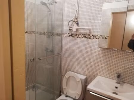 location maison 4 pièces 70 m² à nîmes (30000)