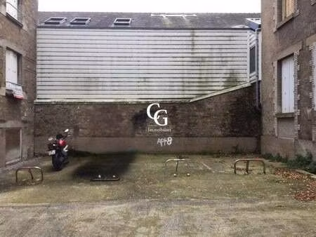 location garage box et parking à nantes île de nantes (44000) : à louer / 5m² nantes île d