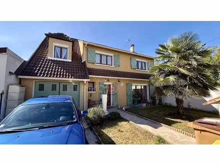 vente maison 10 pièces 235 m² à vaujours (93410)  450 000 €