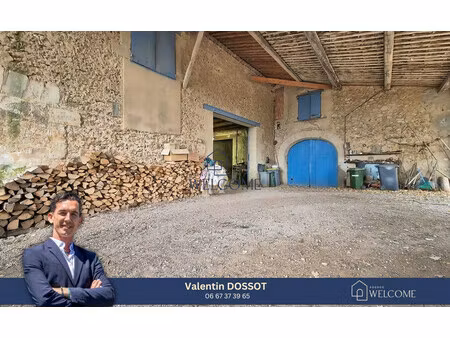 rare sur le secteur : bâtiment avec nombreuses possibilités d?