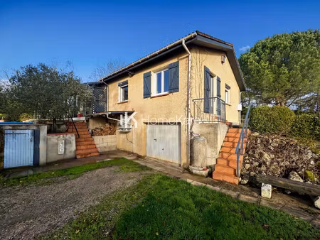 charmante maison au cadre verdoyant