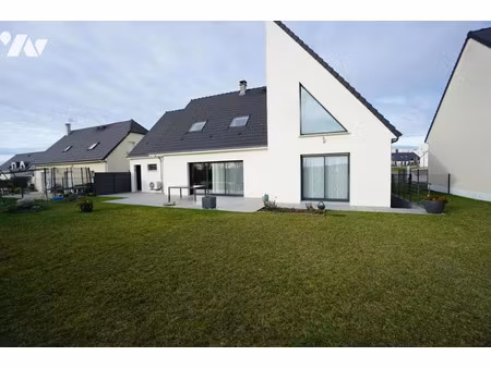 vente maison 5 pièces 230 m² à rivery (80136)  557 500 €