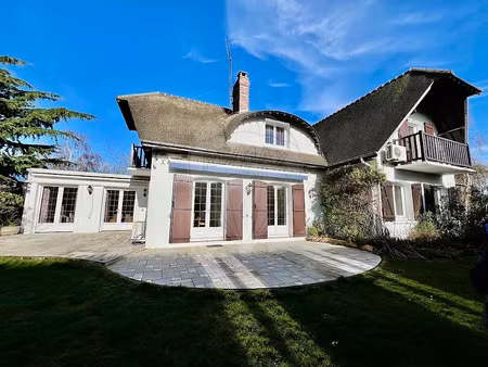 vente maison 10 pièces 293 m² à saint-etienne-du-rouvray (76800)  690 000 €