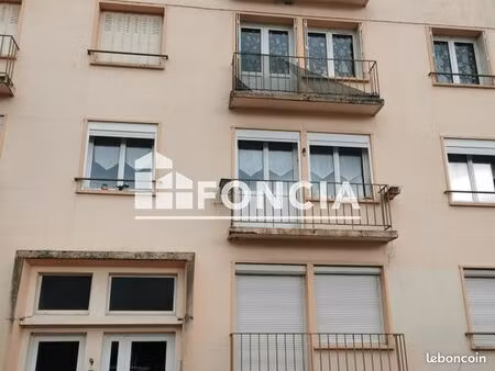 appartement 1 pièce 70 m²