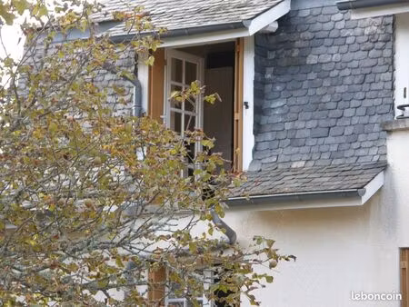 appart: t3 à 10 mn du centre de tulle. espace arboré