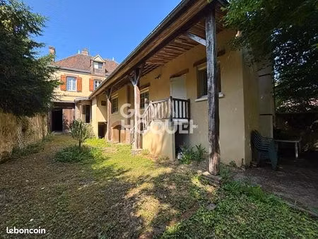 maison 7 pièces 168 m²