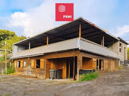 maison f6 à rénover ? ravine citron entre-deux 97414