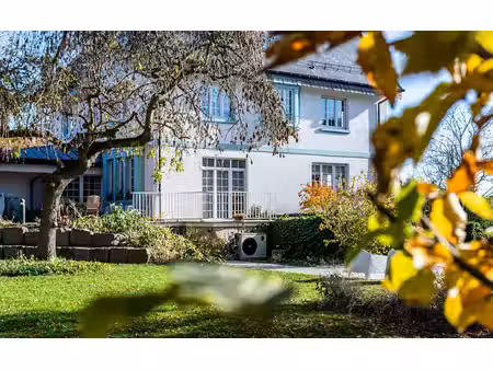 maison de maître avec piscine à ruelisheim - haut-rhin