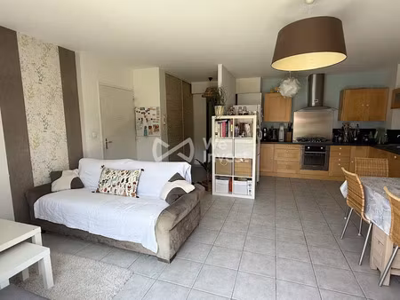 vente appartement 4 pièces 80.5 m² à gelos (64110)  229 000 €