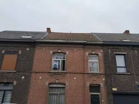 charmante maison unifamiliale avec 1 garage