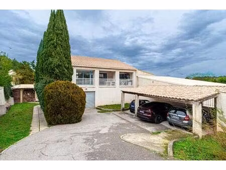 local commercial à vendre