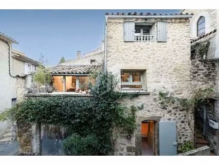 maison de village à vendre à lourmarin