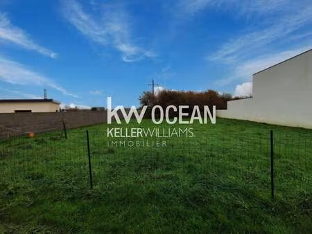 vente terrain à lesneven (29260) : à vendre / 829m² lesneven