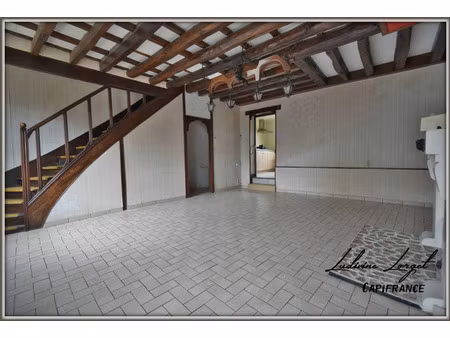 proche neuilly-saint front 6km- à vendre maison en pierre mitoyenne 15min de villers-cotte