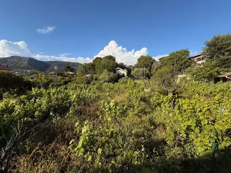 vente terrain 494 m² à toulon (83000)  245 000 €