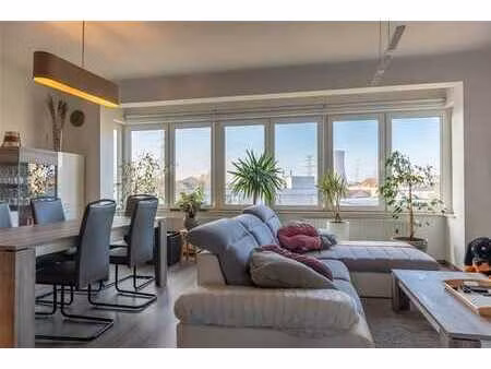 sous compromis ! appartement 2 chambres  clé sur porte !