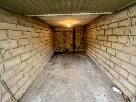 vente parking 14 m² à montreuil (93100)  28 000 €