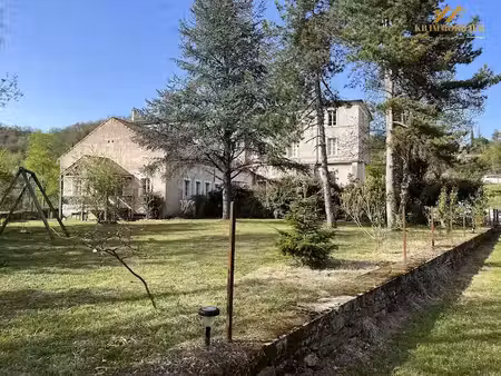 vente immeuble 1321 m² à coux (07000)  780 000 €