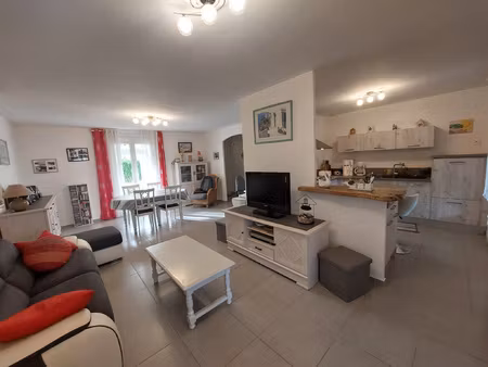 maison de plain pied avec jardin