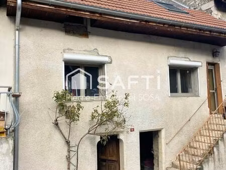 maison de village et parcelle de 212m²