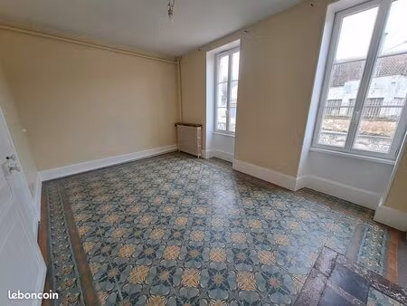 appartement t3 duplex à santenay