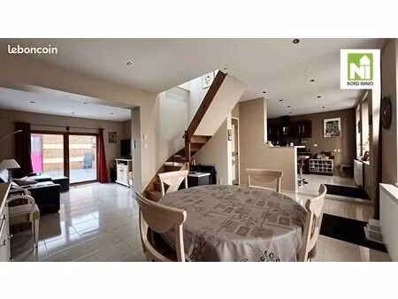 maison 2 pièces 70 m²