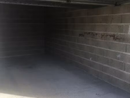 garage securise 18m2