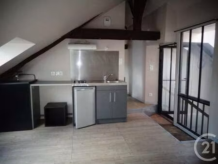vente immeuble à fougères (35300) : à vendre / 165m² fougères