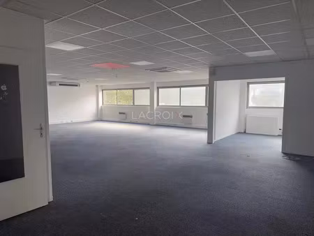 location locaux professionnels 0 pièces 150 m² à gentilly (94250)  1 750 €
