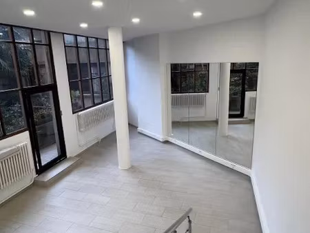location locaux professionnels 70 m² à paris 5ème (75005)  3 833 €