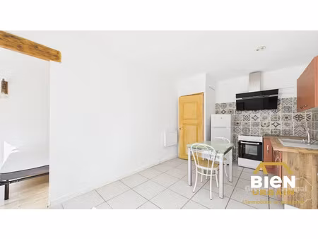 location meublée appartement 1 pièce 29.78 m² à bellegarde (30127)  500 €